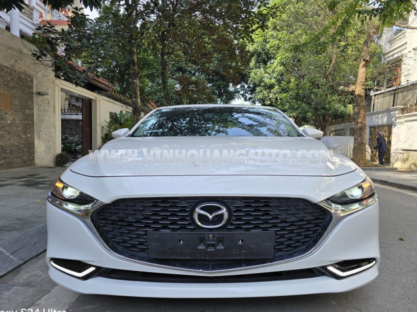 Mazda 3 1.5L Luxury 2024