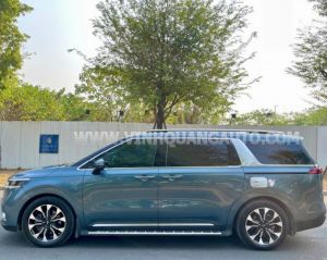 Xe Kia Carnival Signature 2.2D 2021