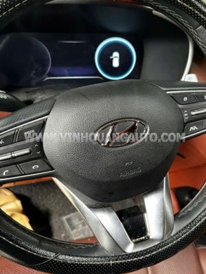 Xe Hyundai SantaFe Cao cấp 2.5L HTRAC 2021