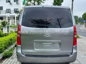 Xe Hyundai Grand Starex 2.5 MT 2016