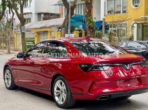 Xe VinFast Lux A 2.0 Tiêu chuẩn 2022