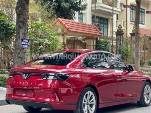 Xe VinFast Lux A 2.0 Tiêu chuẩn 2022