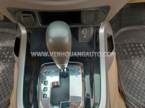 Xe Nissan Navara EL A-IVI 2.5 AT 2WD 2020