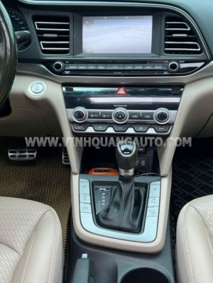 Xe Hyundai Elantra 2.0 AT 2020