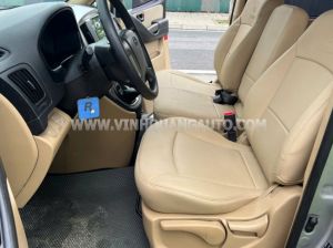 Xe Hyundai Grand Starex 2.5 MT 2016