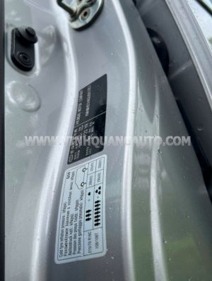 Xe Hyundai Grand Starex 2.5 MT 2016