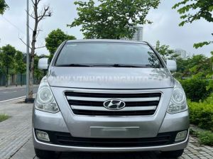 Xe Hyundai Grand Starex 2.5 MT 2016
