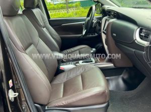 Xe Toyota Fortuner 2.4G 4x2 AT 2019