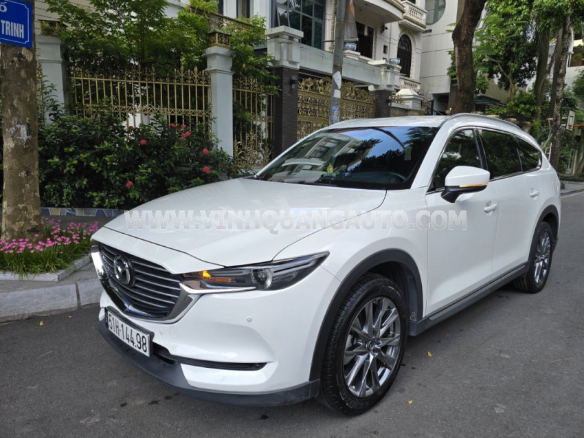 Mazda CX8 Luxury 2019