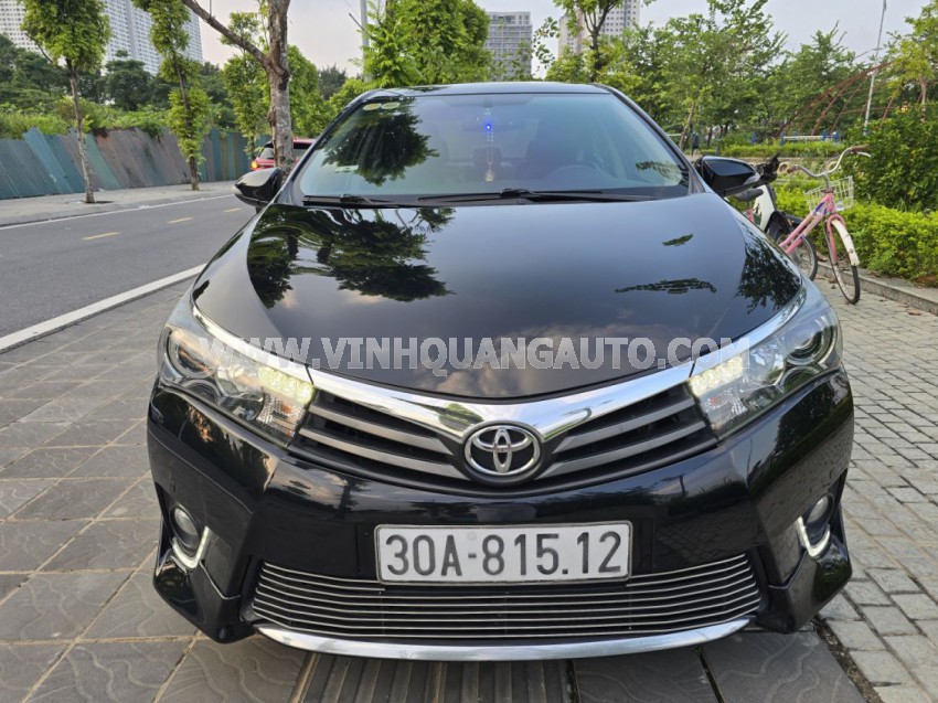 Toyota Corolla altis 2.0V 2015