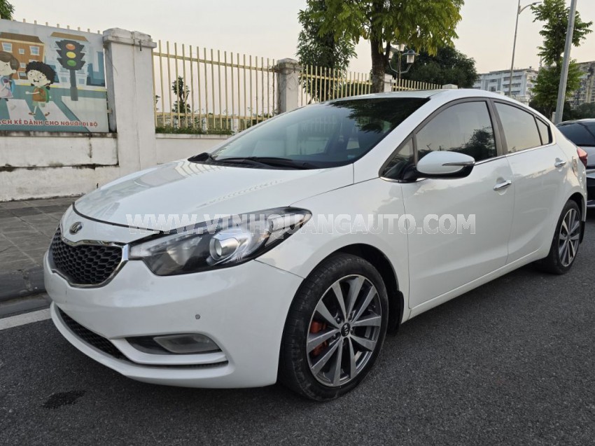 Kia K3 1.6 AT 2015