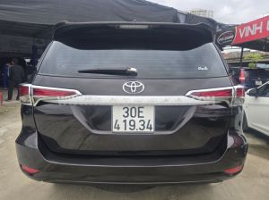 Xe Toyota Fortuner 2.4G 4x2 MT 2017