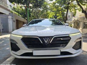 Xe VinFast Lux A 2.0 Tiêu chuẩn 2022